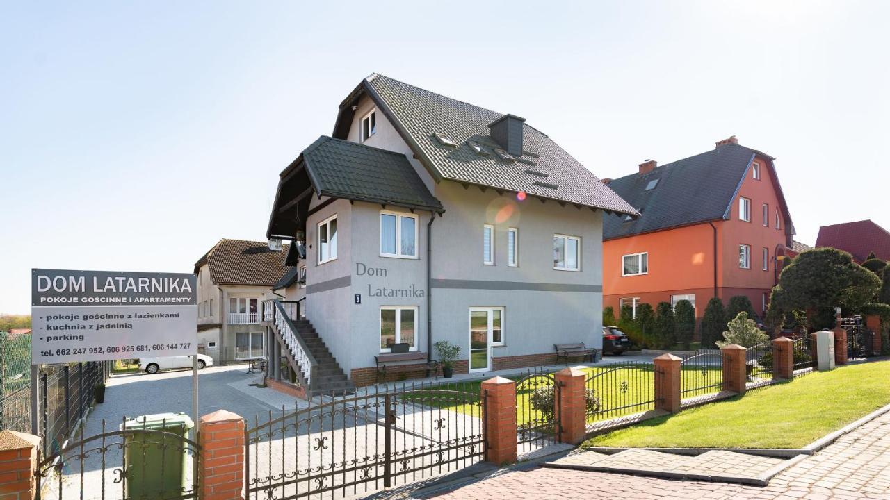 Dom Latarnika Apartment Jaroslawiec Bagian luar foto