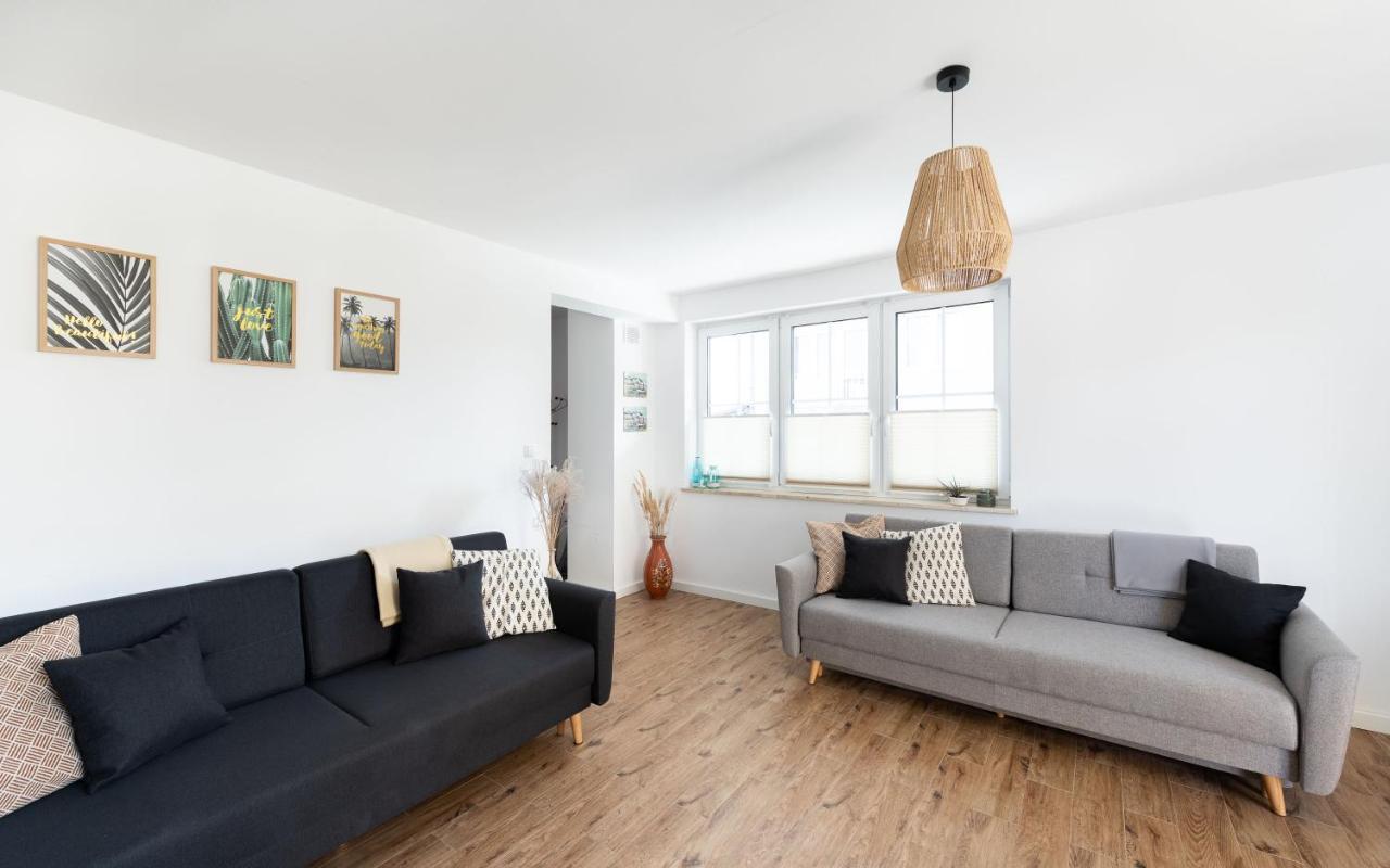 Dom Latarnika Apartment Jaroslawiec Bagian luar foto