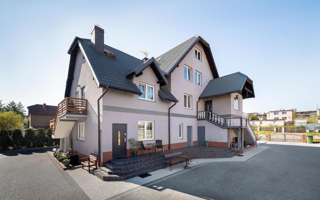 Dom Latarnika Apartment Jaroslawiec Bagian luar foto