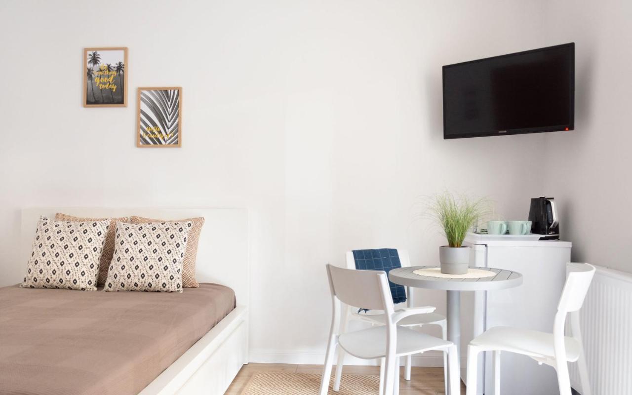 Dom Latarnika Apartment Jaroslawiec Bagian luar foto